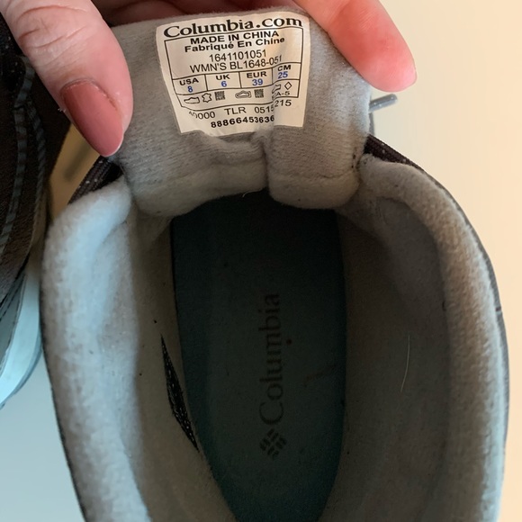 Columbia Winter Boots - Picture 6 of 7